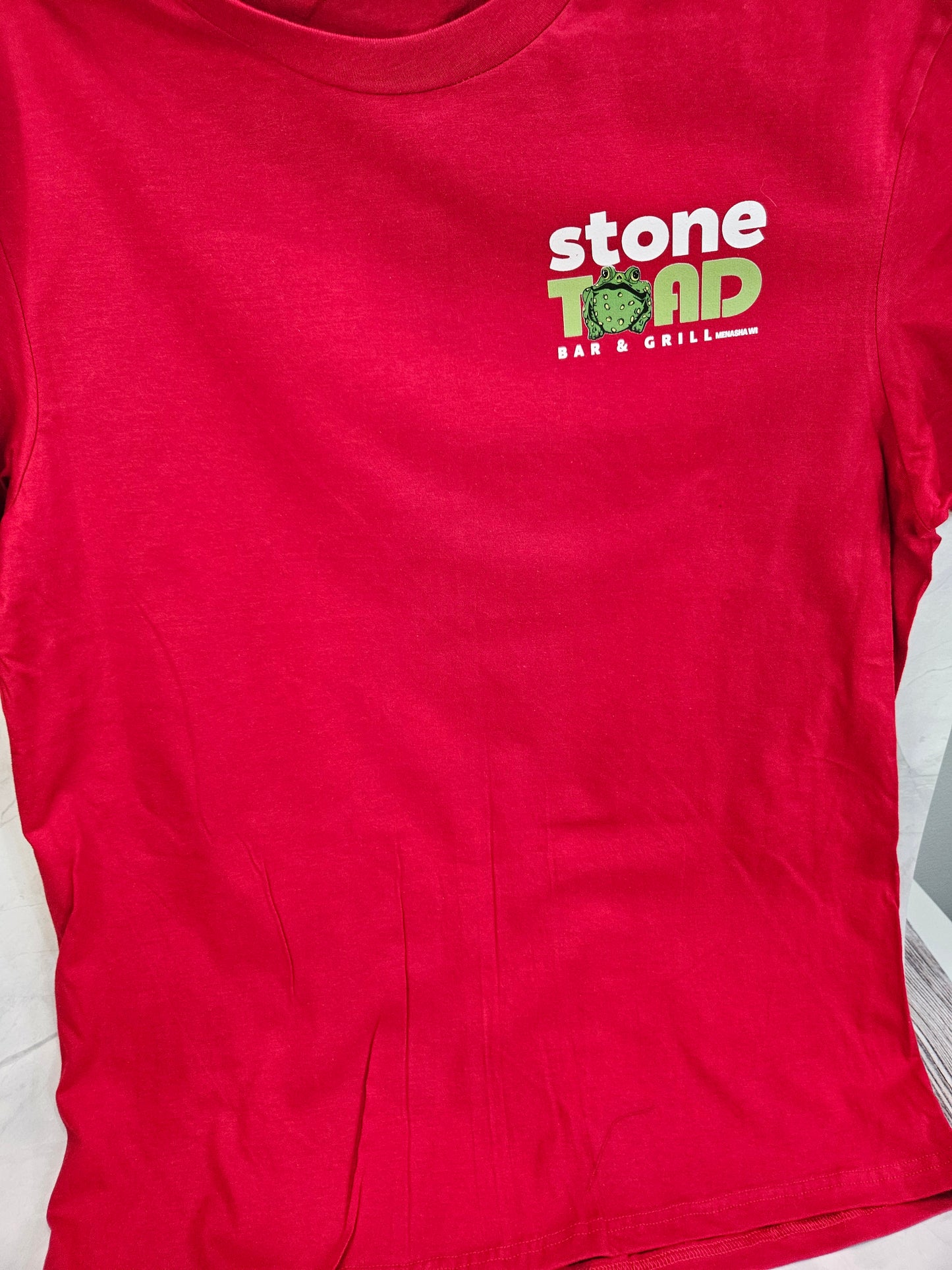 Stone Toad Bar and Grill Short Sleeve Red Tee Shirt